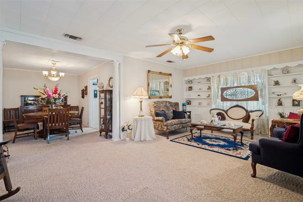 1505 Bonham Street Commerce, TX 75428
