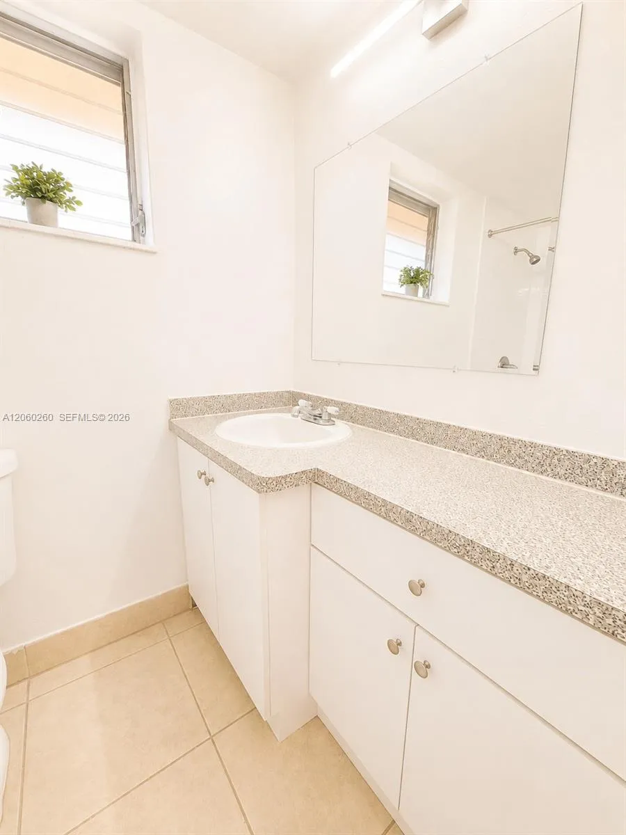 6850 W 14th Ct #C04 Hialeah, FL 33014