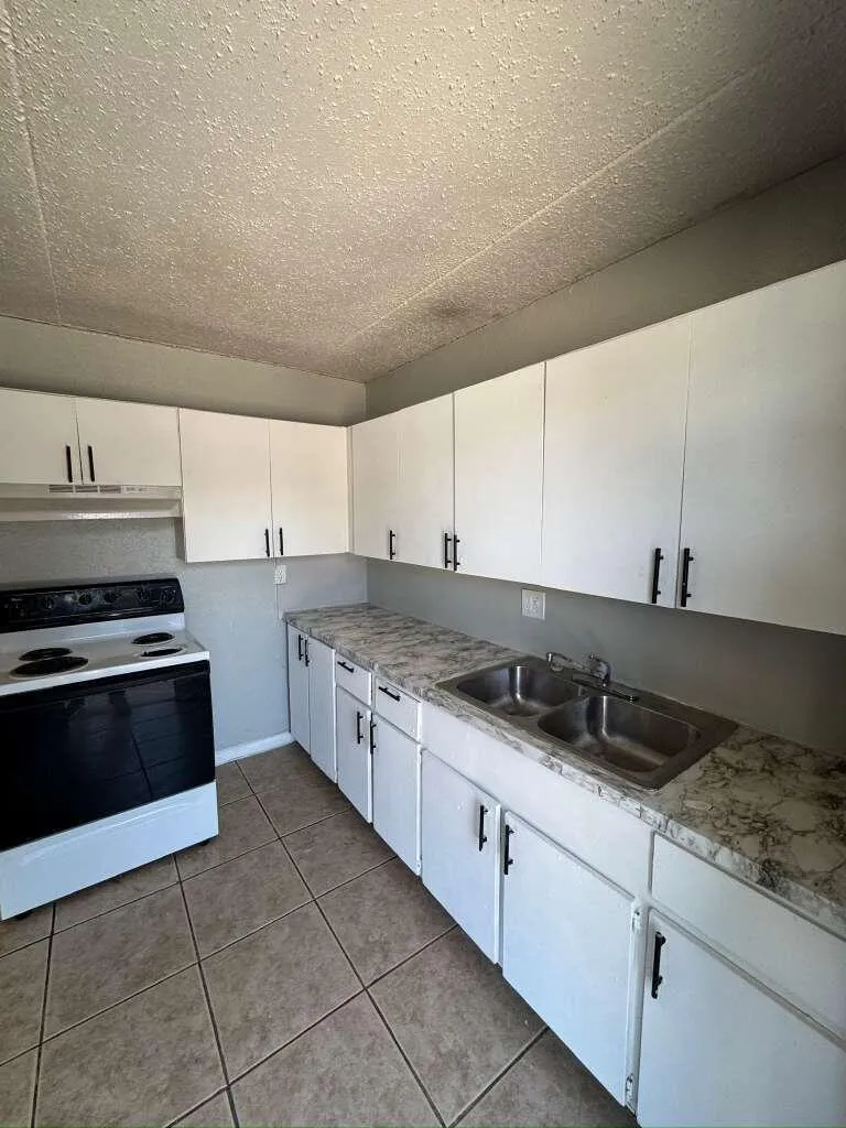 5141 SHENANDOAH AVENUE #23 Jacksonville, FL 32254