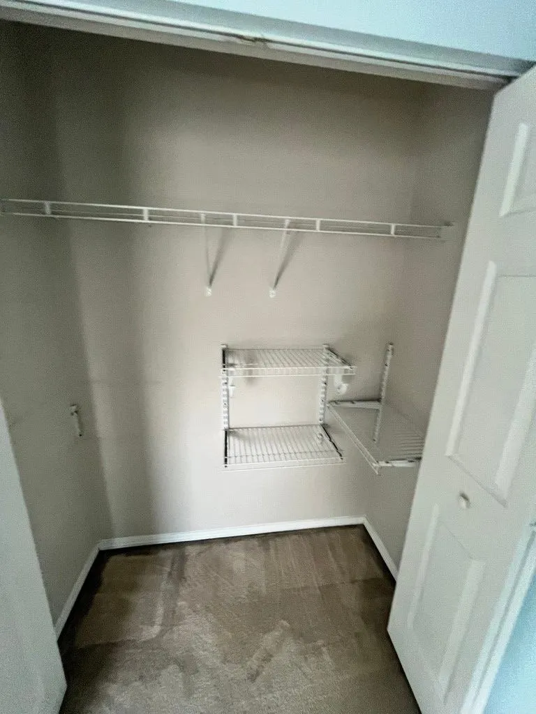 5976 Monroe Xing Antioch, TN 37013