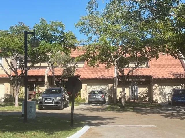 9735 Costa Del Sol Blvd #F-101 Doral, FL 33178