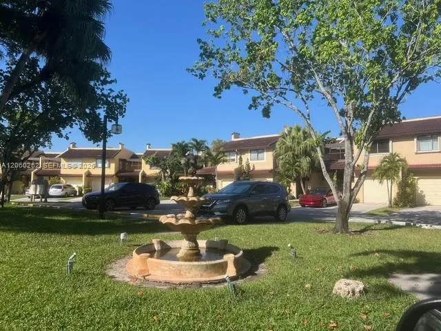9735 Costa Del Sol Blvd #F-101 Doral, FL 33178