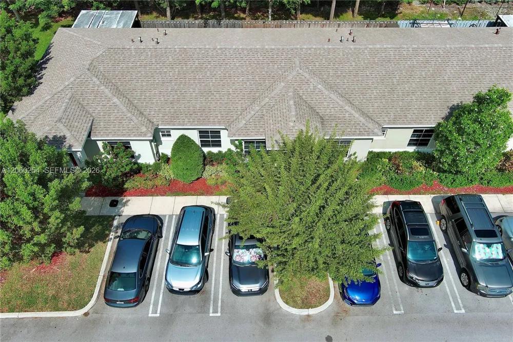 484 NE 4th Ave Florida City, FL 33034