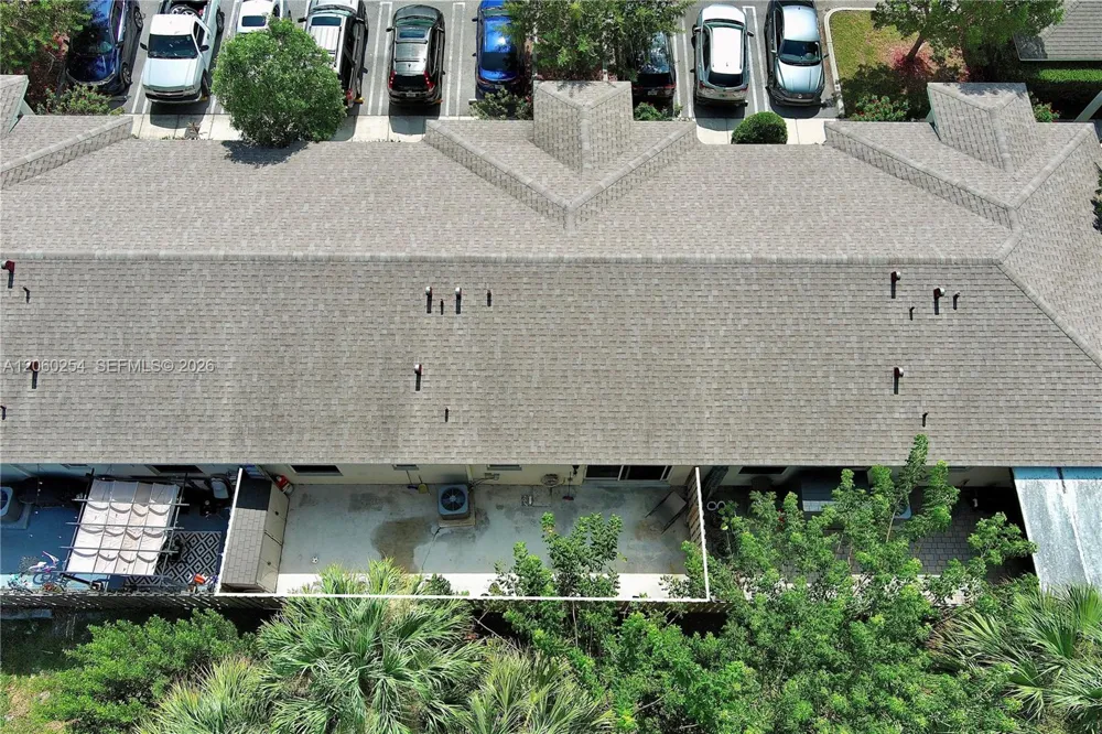 484 NE 4th Ave Florida City, FL 33034