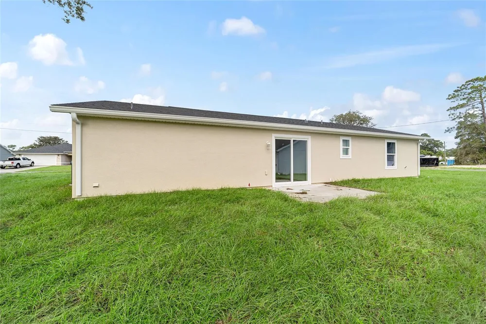 34 MAPLE LANE Ocklawaha, FL 32179