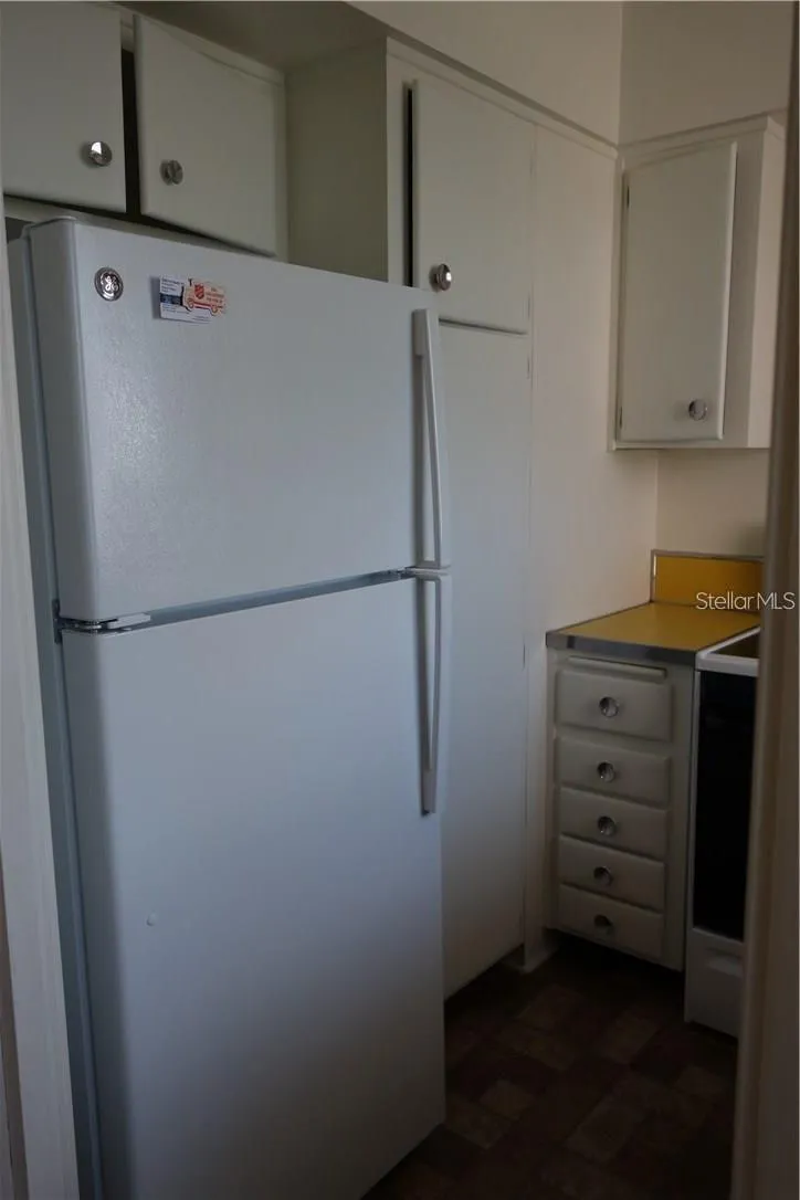200 BETTY LANE #2E Clearwater, FL 33755