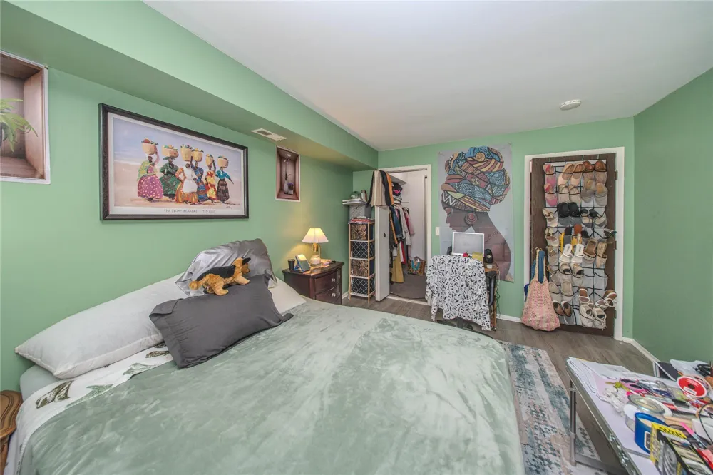 30078 W 12 Mile Road #99 Farmington Hills, MI 48334
