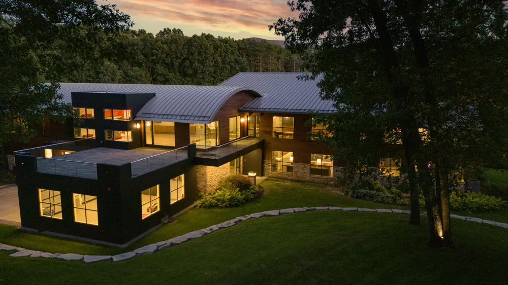 10463 W H AVENUE Kalamazoo, MI 49009