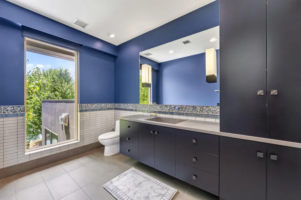 10463 W H AVENUE Kalamazoo, MI 49009