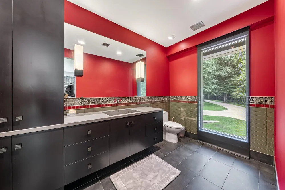 10463 W H AVENUE Kalamazoo, MI 49009