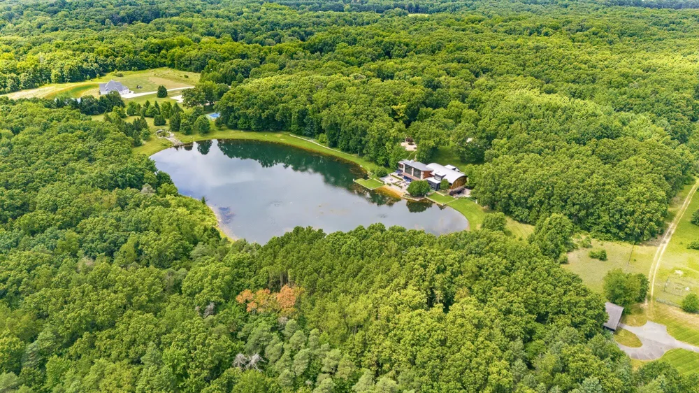 10463 W H AVENUE Kalamazoo, MI 49009