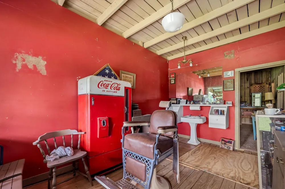 448 County Line Rd Lynchburg, TN 37352