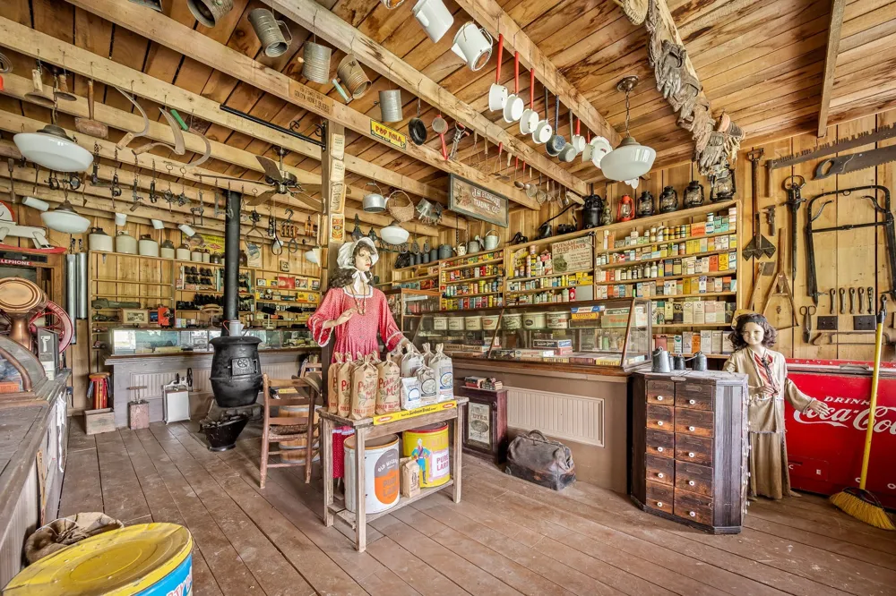 448 County Line Rd Lynchburg, TN 37352