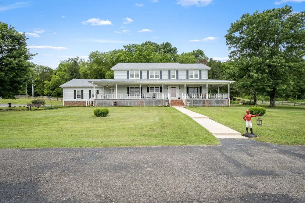 448 County Line Rd Lynchburg, TN 37352