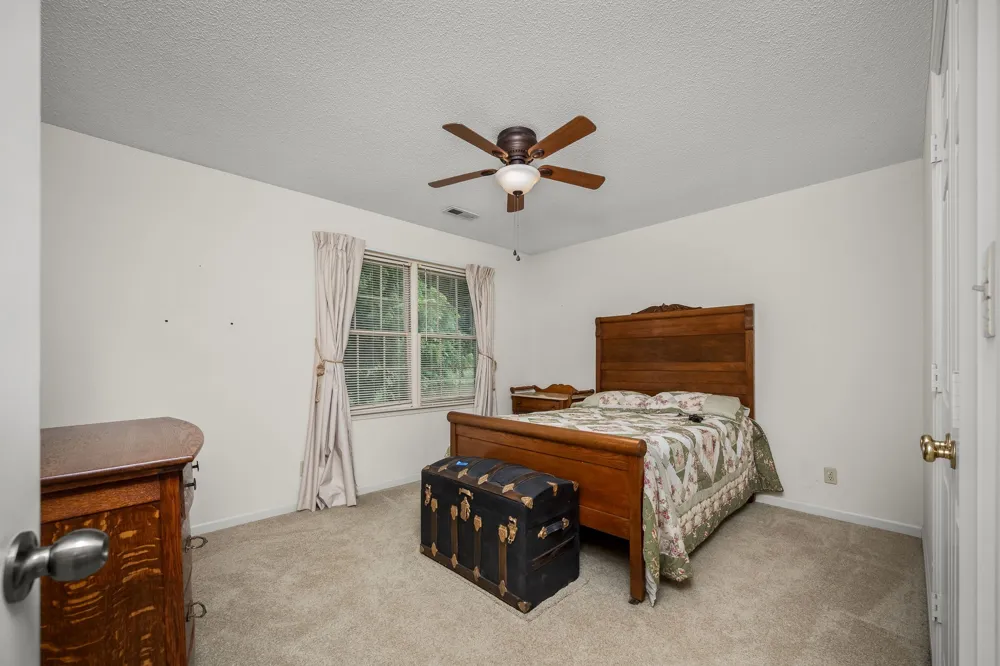 448 County Line Rd Lynchburg, TN 37352