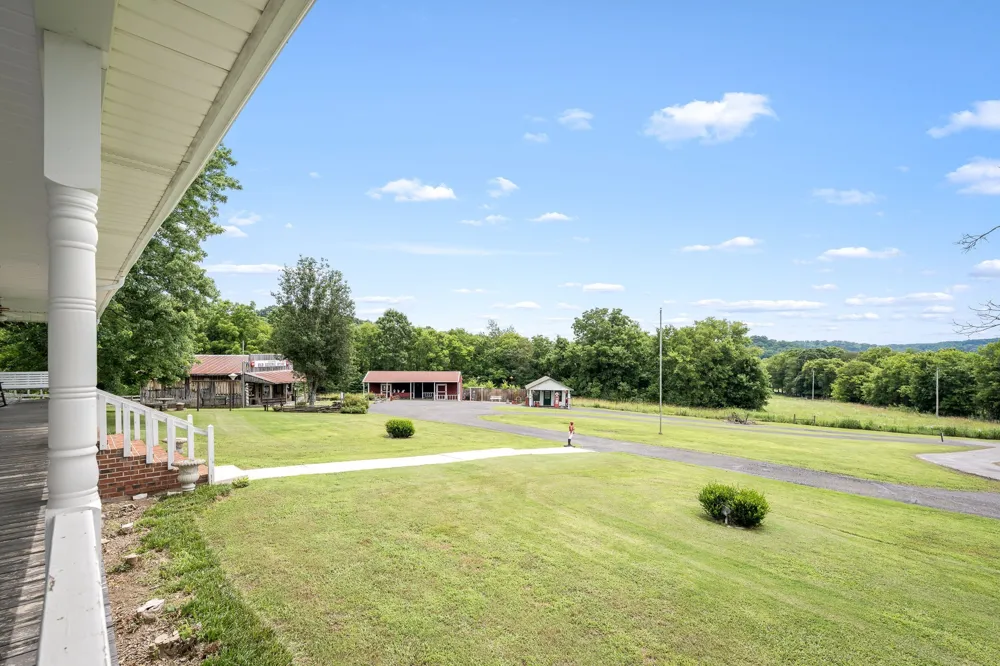 448 County Line Rd Lynchburg, TN 37352