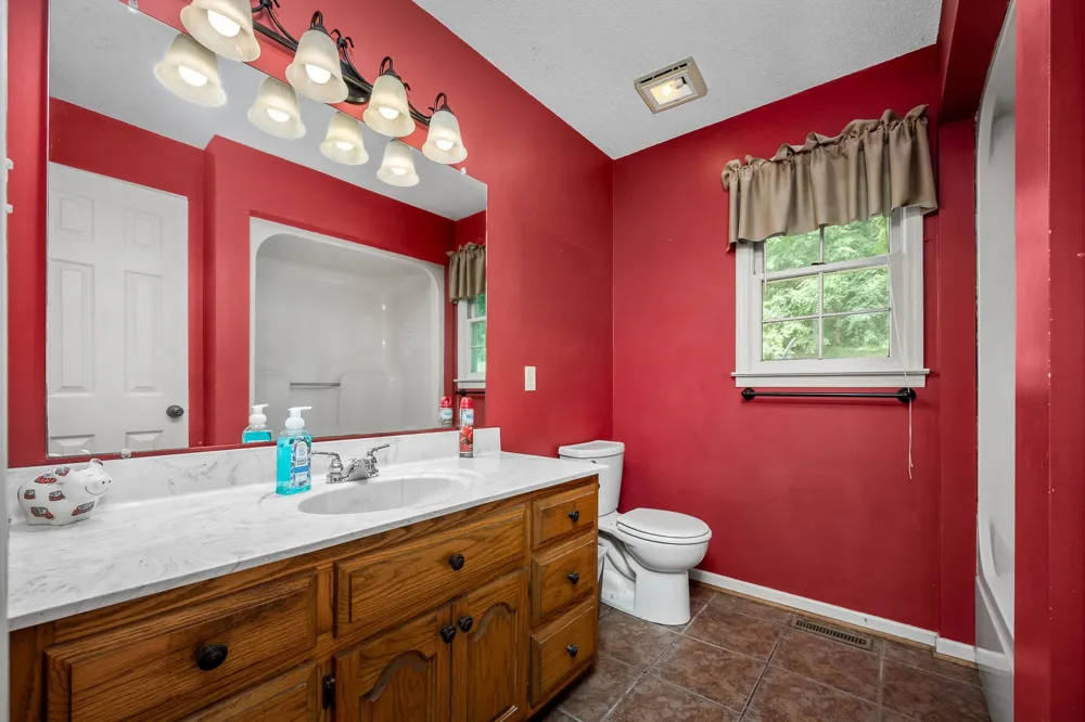 448 County Line Rd Lynchburg, TN 37352