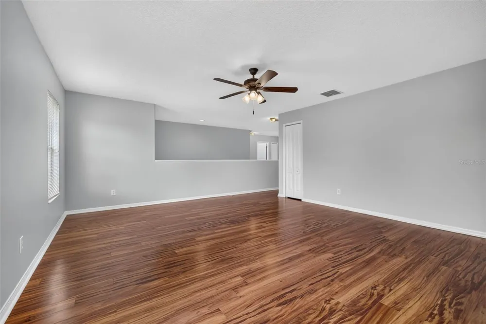 9931 HERON POINTE DRIVE Orlando, FL 32832