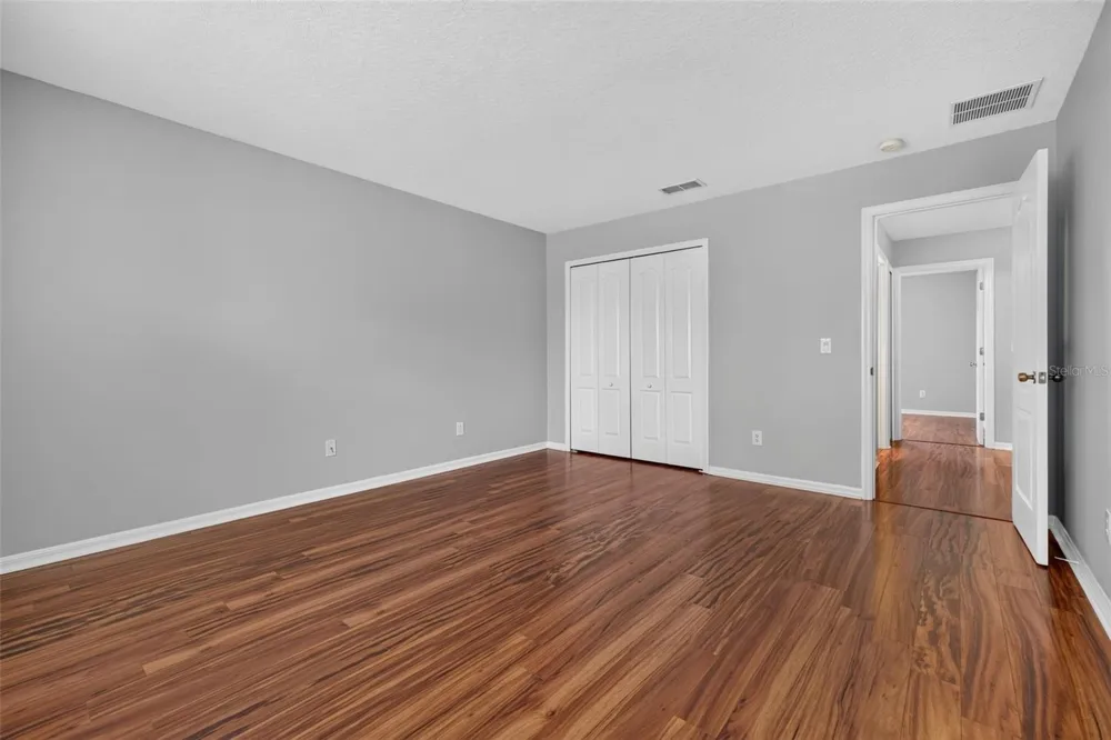 9931 HERON POINTE DRIVE Orlando, FL 32832