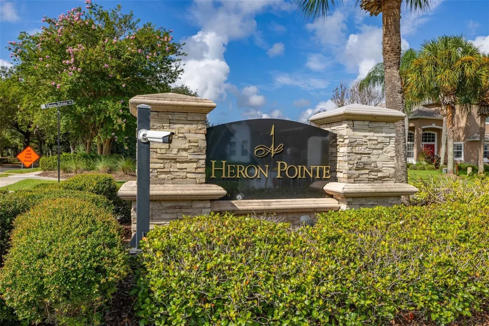 9931 HERON POINTE DRIVE Orlando, FL 32832