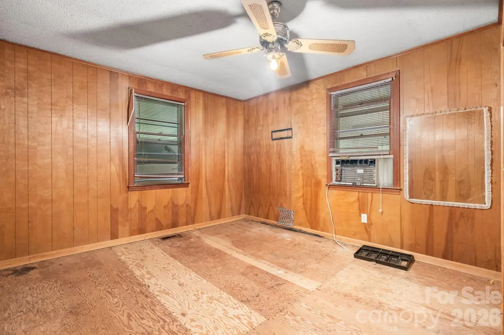 1755 F M Mclean Place Lenoir, NC 28645