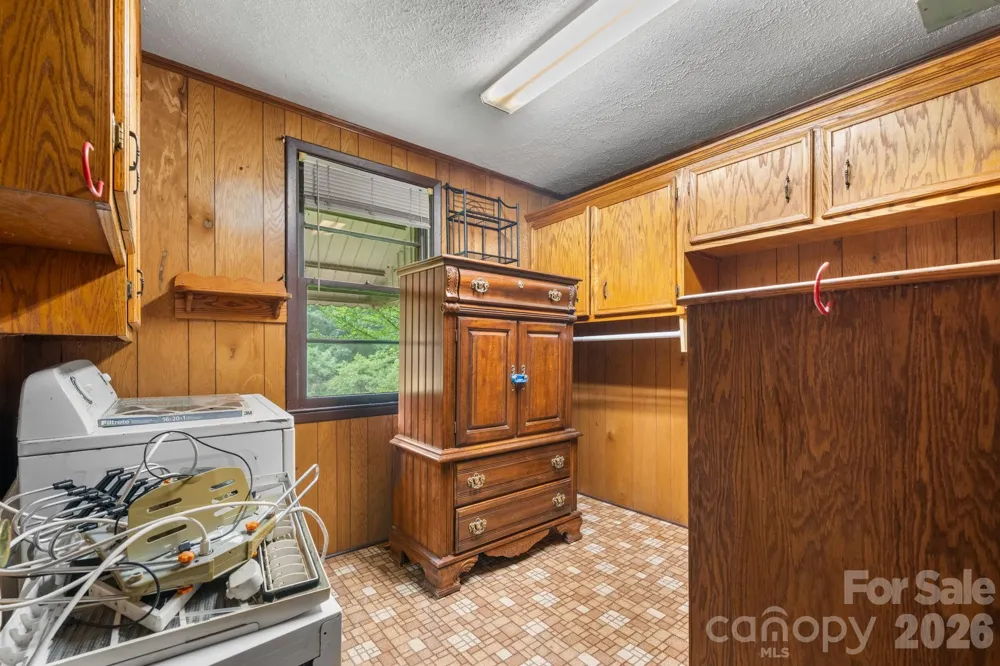 1755 F M Mclean Place Lenoir, NC 28645