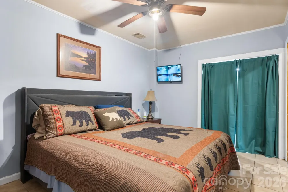 1755 F M Mclean Place Lenoir, NC 28645