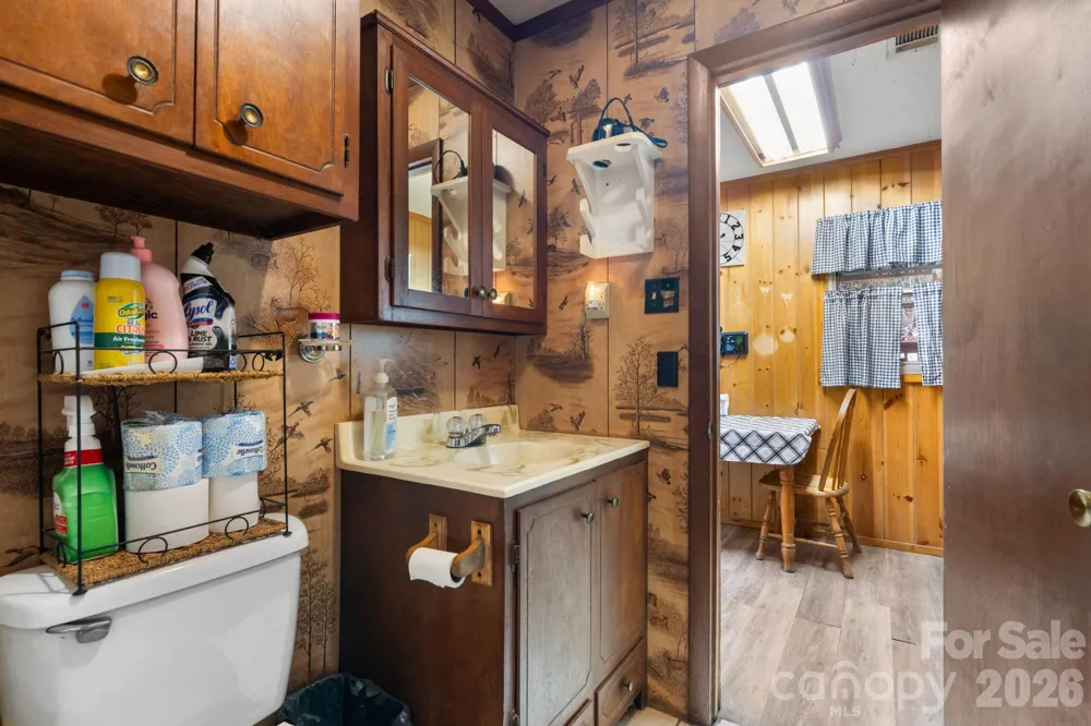 1755 F M Mclean Place Lenoir, NC 28645