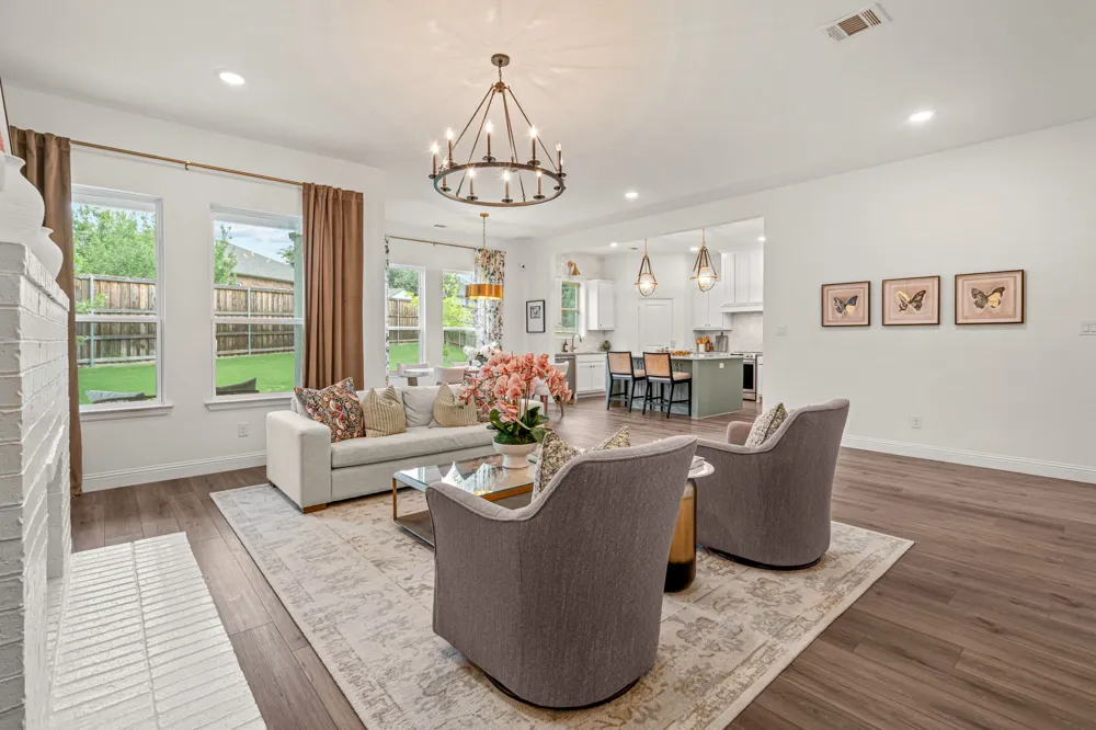 602 Sterling Drive Benbrook, TX 76126