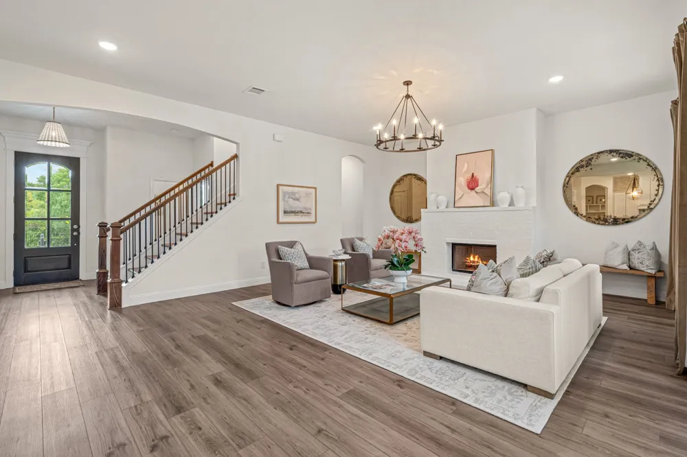 602 Sterling Drive Benbrook, TX 76126