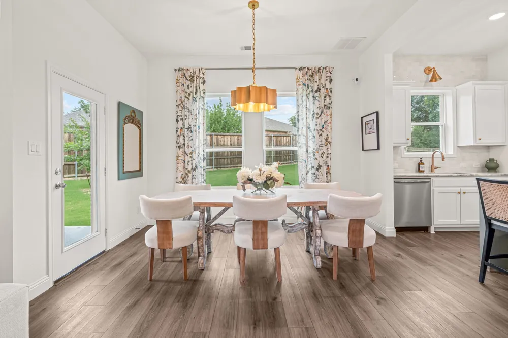 602 Sterling Drive Benbrook, TX 76126