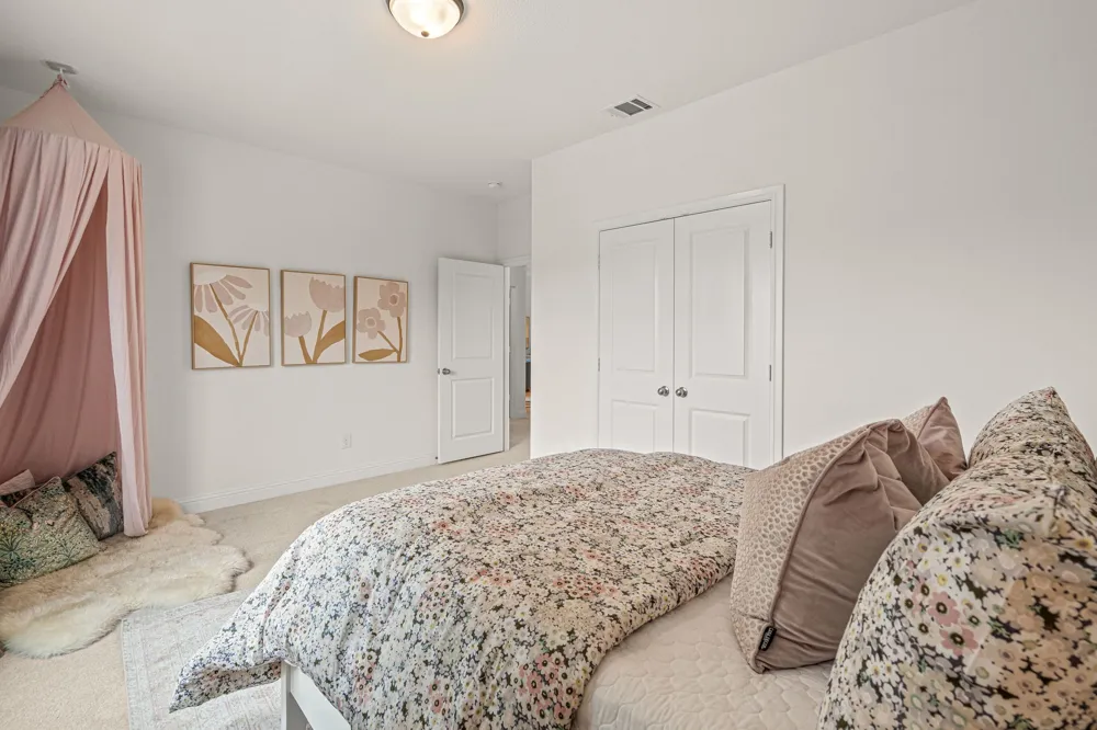 602 Sterling Drive Benbrook, TX 76126