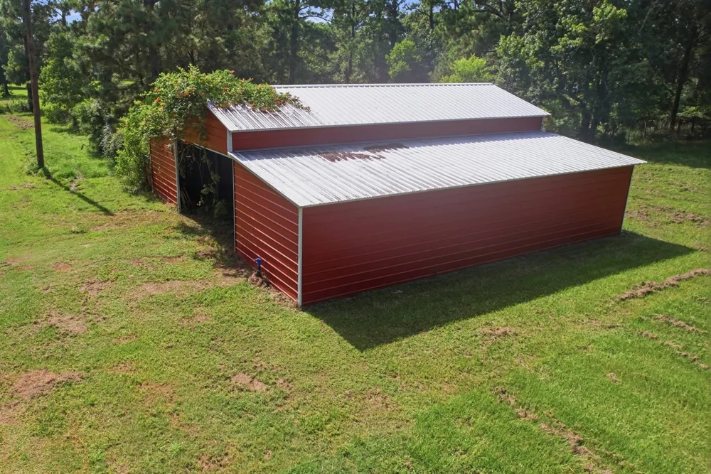 155 Oetken E Anahuac, TX 77514