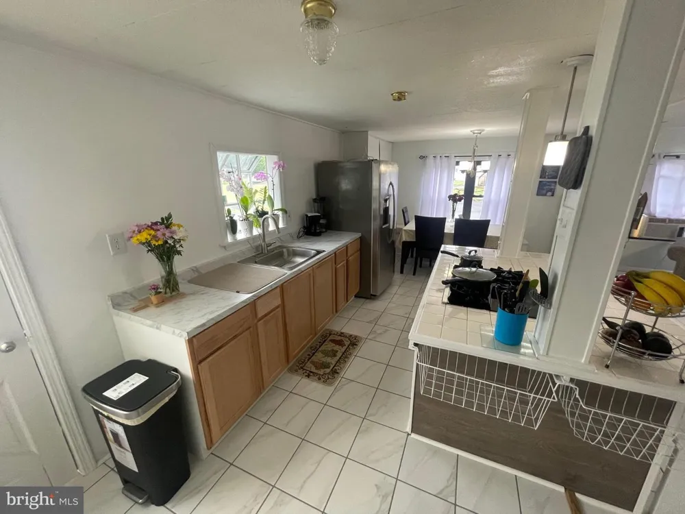 6033 FALMONT DRIVE Morrisville, PA 19067
