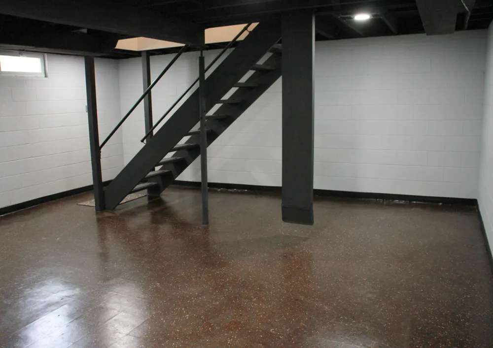 24195 Third Avenue Mattawan, MI 49071