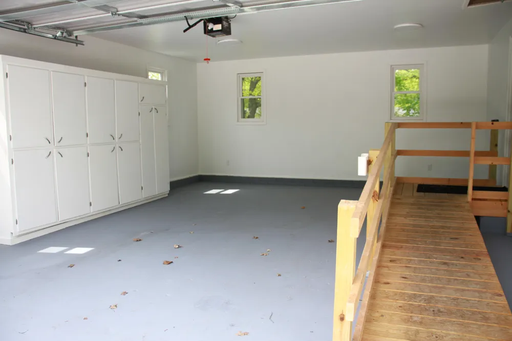 24195 Third Avenue Mattawan, MI 49071