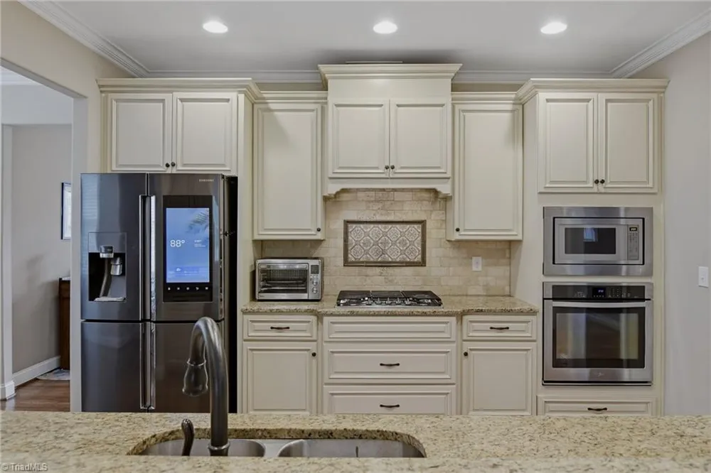 6171 Olde Fields Way Pfafftown, NC 27040