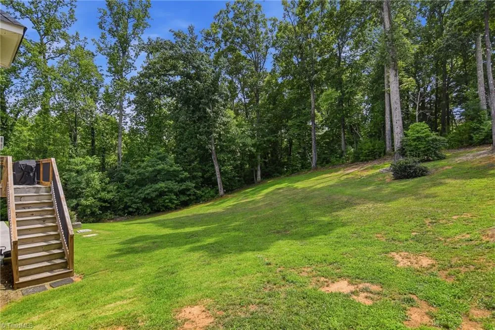 6171 Olde Fields Way Pfafftown, NC 27040