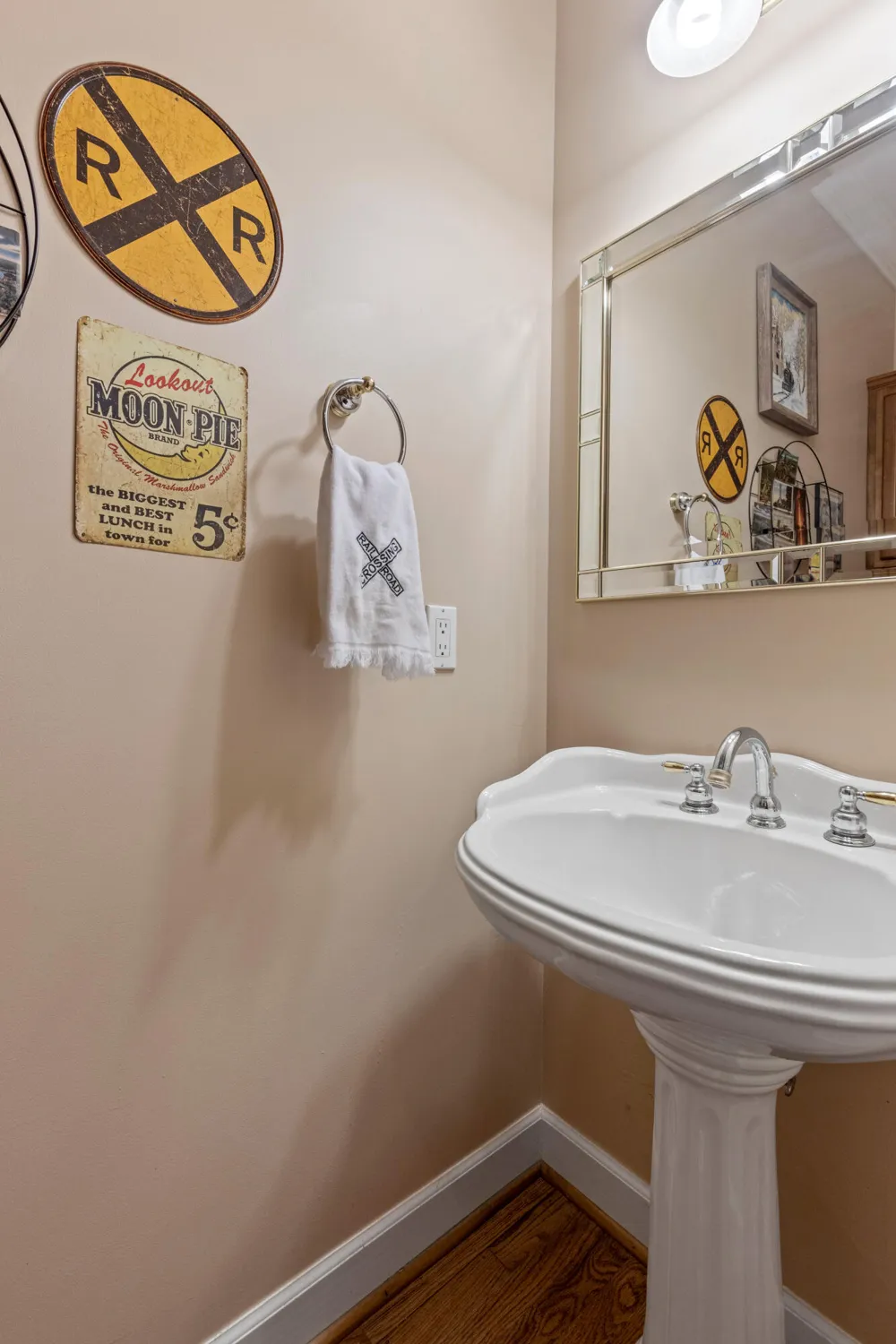 355 Myers Avenue Guild, TN 37340