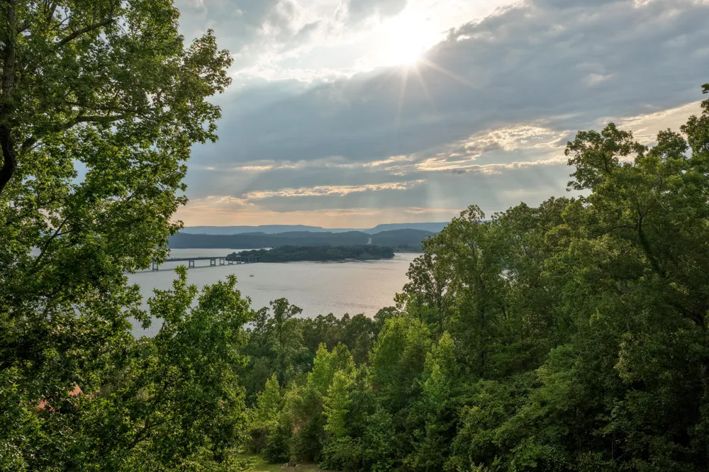 355 Myers Avenue Guild, TN 37340