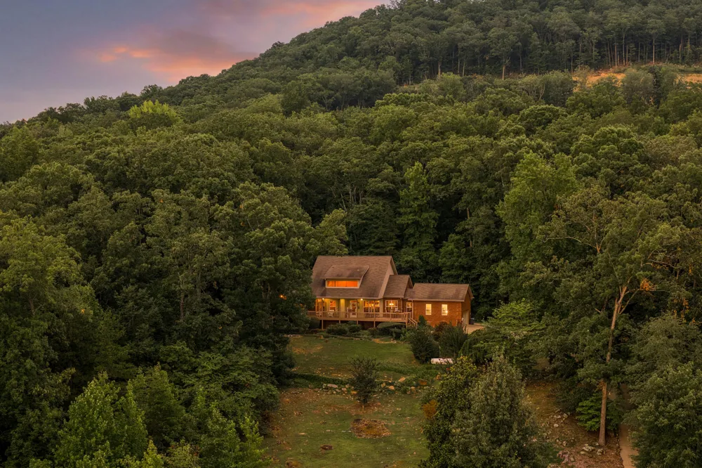 355 Myers Avenue Guild, TN 37340