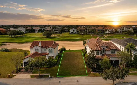 541 MUIRFIELD LOOP