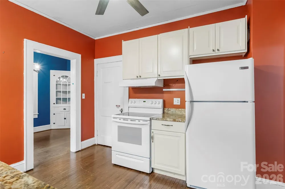 105 S Anderson Street Morganton, NC 28655