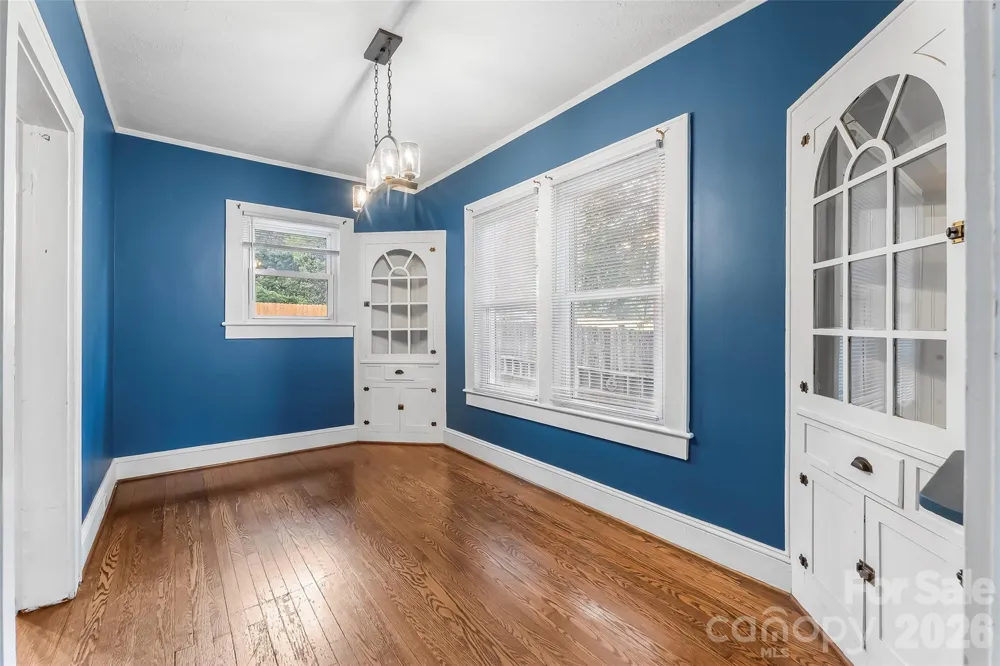 105 S Anderson Street Morganton, NC 28655
