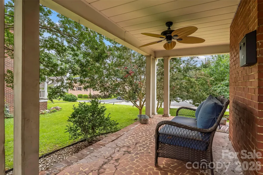105 S Anderson Street Morganton, NC 28655