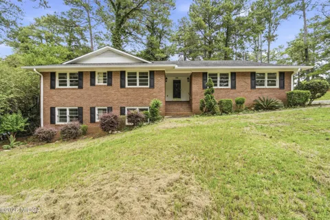 1803 Kirkwood Drive