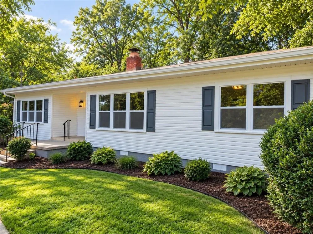 131 Mountain View Drive Gainesville, GA 30501