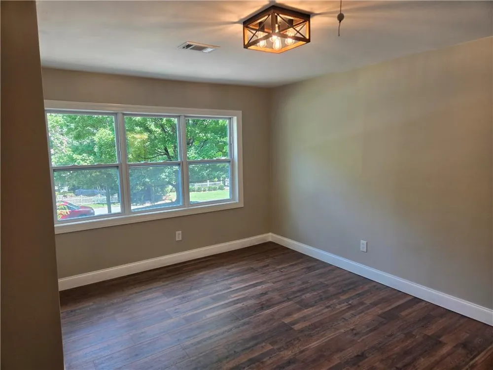131 Mountain View Drive Gainesville, GA 30501