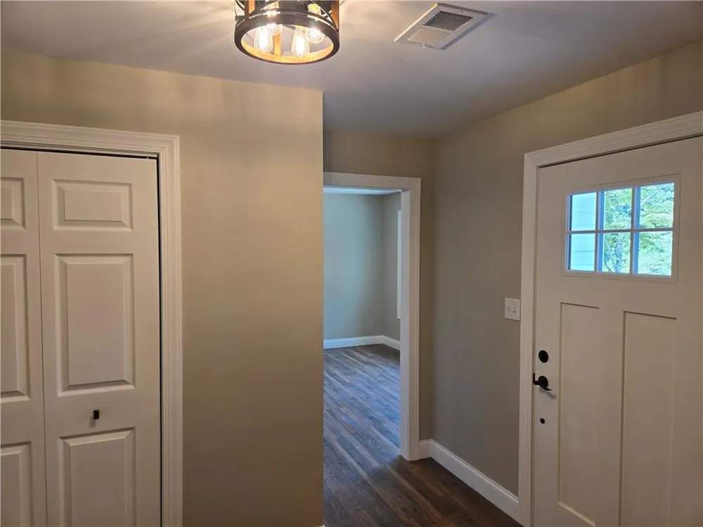 131 Mountain View Drive Gainesville, GA 30501