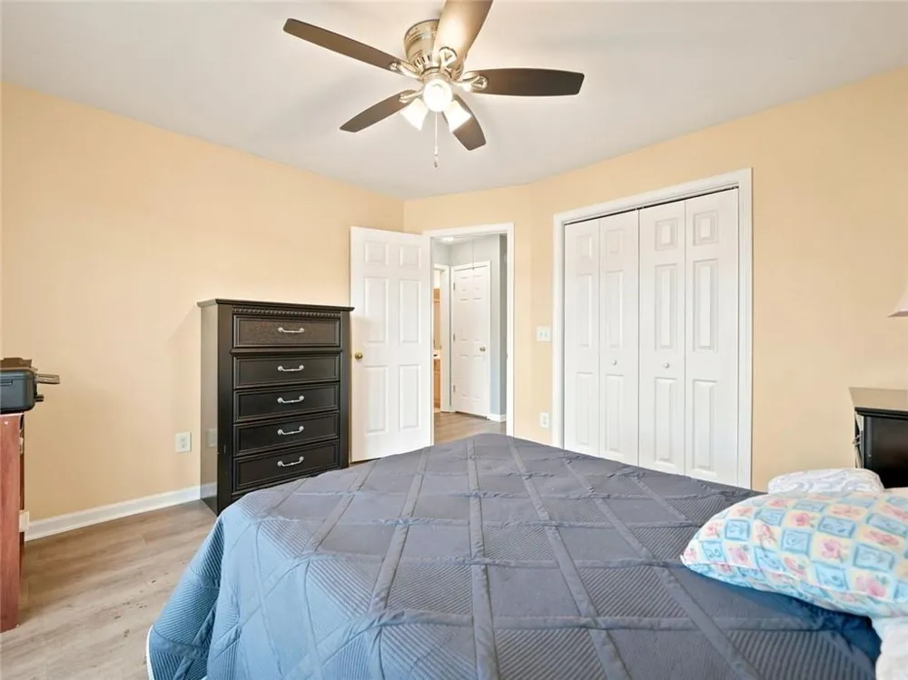 128 Brookstone Drive SW Calhoun, GA 30701